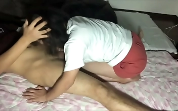 JAV Amateur ~ Wife's Morning Blowjob Surprise before Work!